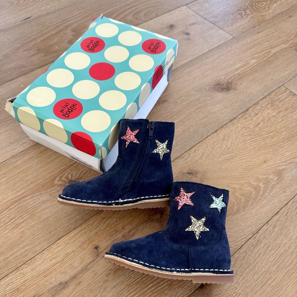 Boden Girls Suede boots *NEW*
